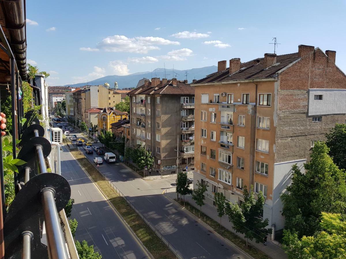 Ferienwohnung Modern&Old Sofia Exterior foto